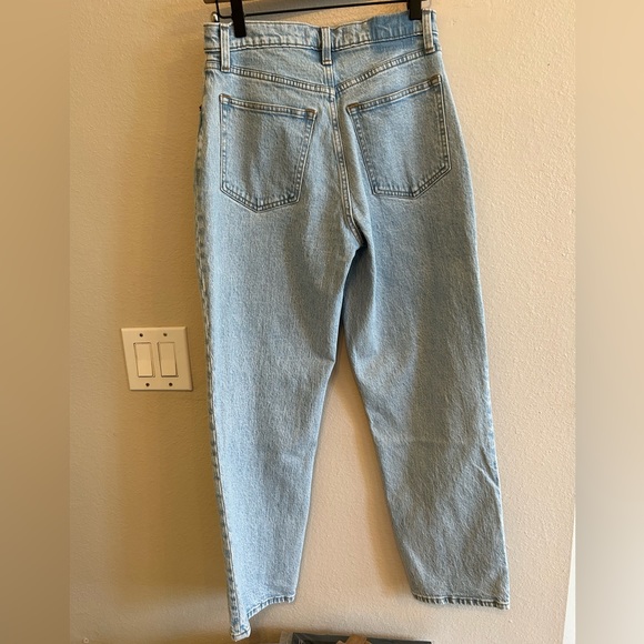Abercrombie curve love ultra high rise 90s straight jean - Picture 2 of 3